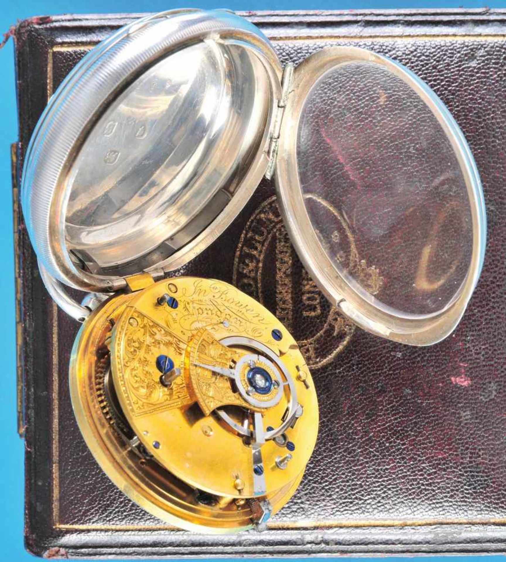 Silver pocket watch in double caseSilberne Taschenuhr in doppeltem Gehäuse mit Rechenankerhemmung,