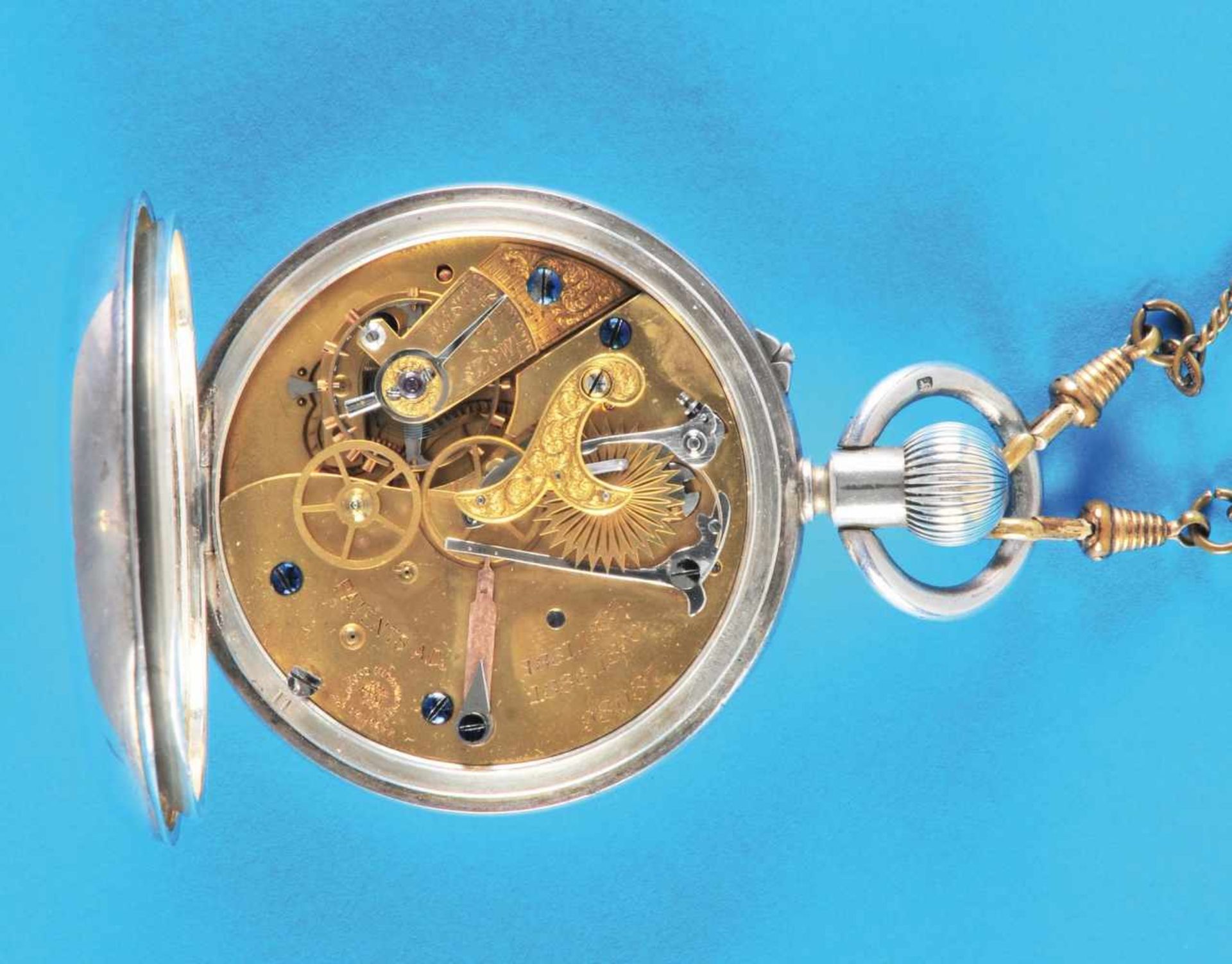 Silver pocket watch chronograph with gold-plated pocket watch chainSilberner Taschenuhr-