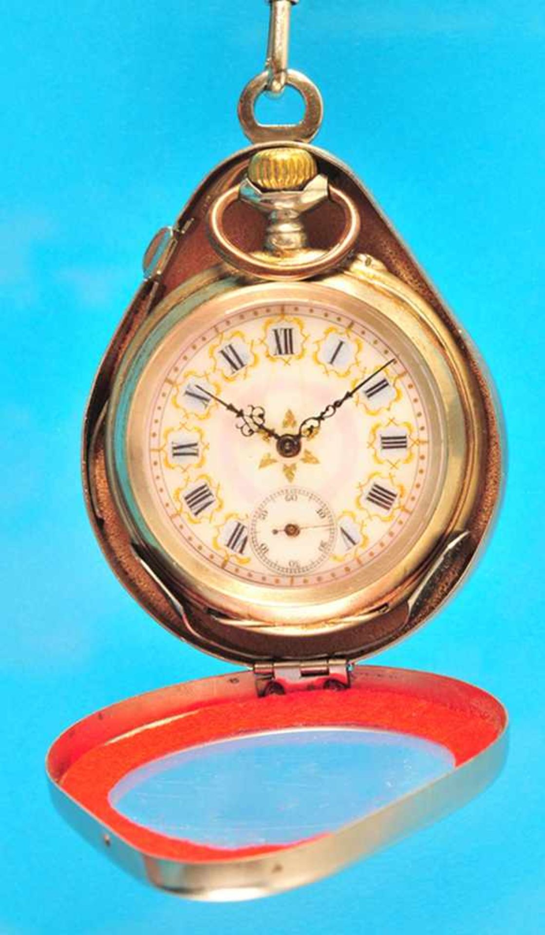 Silver pocket watch with pocket watch chainSilbertaschenuhr mit Taschenuhrkette, in ovaler