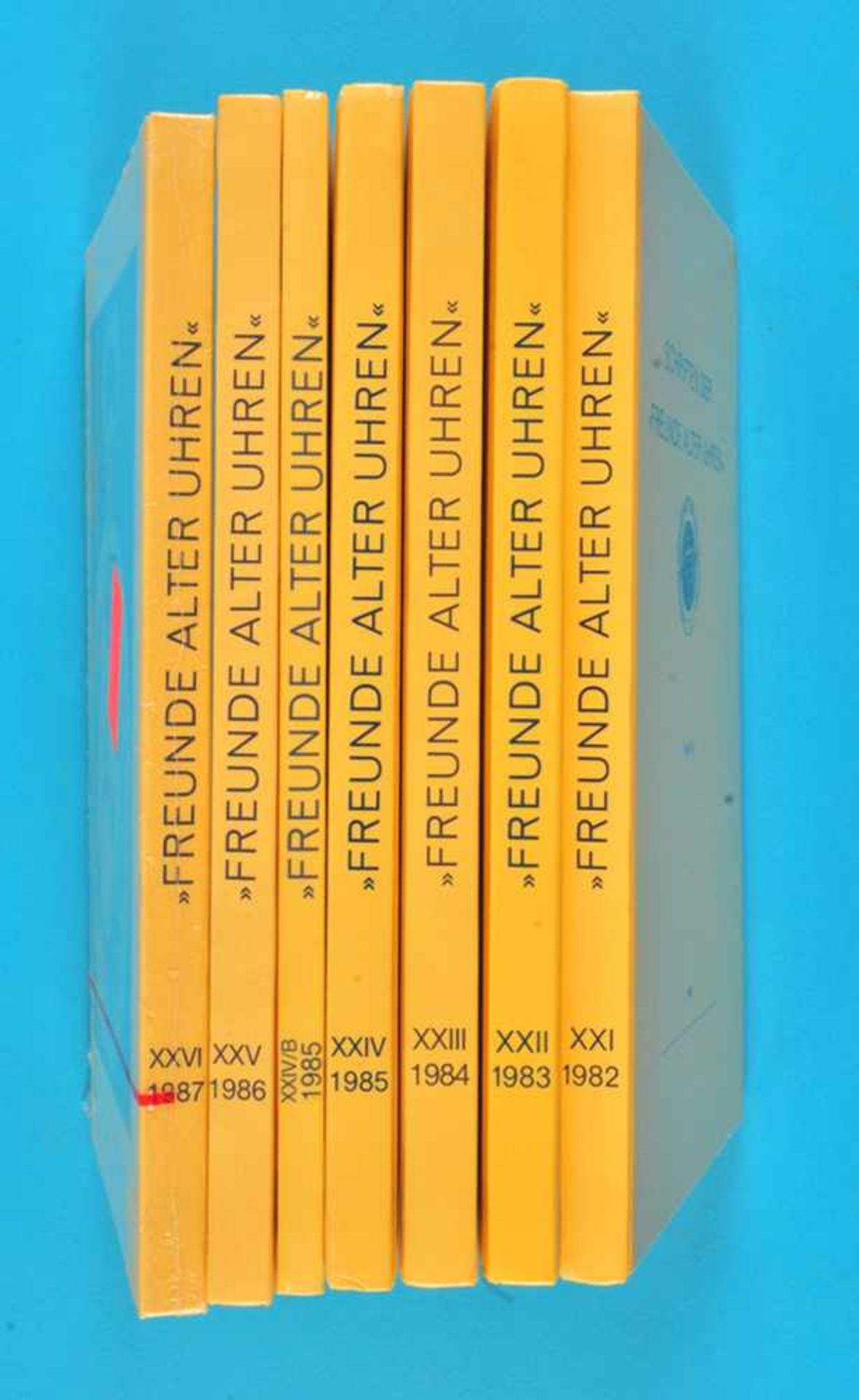 7 Bände „Schriften der Freunde alter Uhren“, XXI/1982 bis XXVI/1987 und Das Astrarium des Giovanni