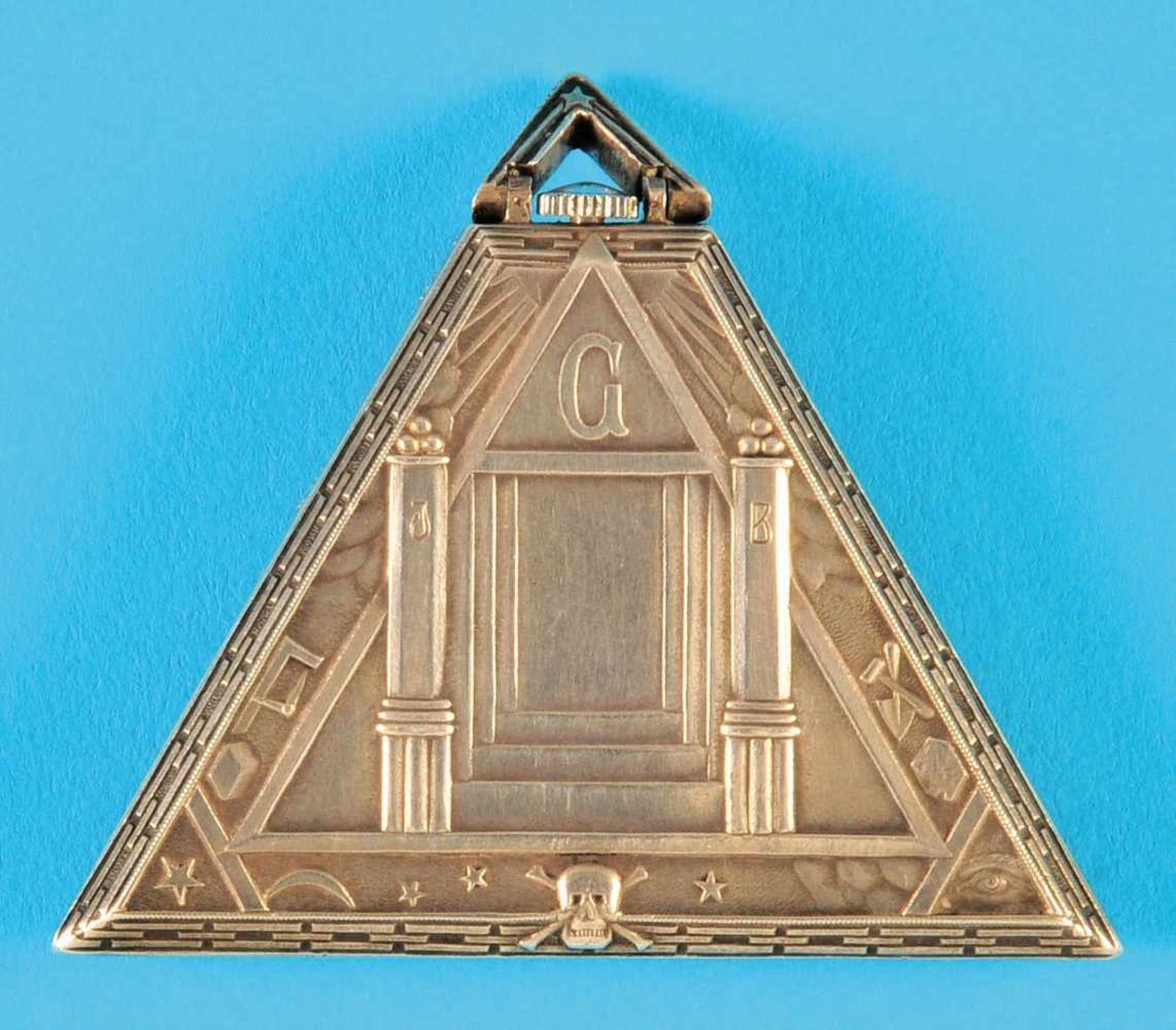 Triangular freemasons silver pocket watch3-eckige Freimaurer-Silbertaschenuhr, mit Symbolen der