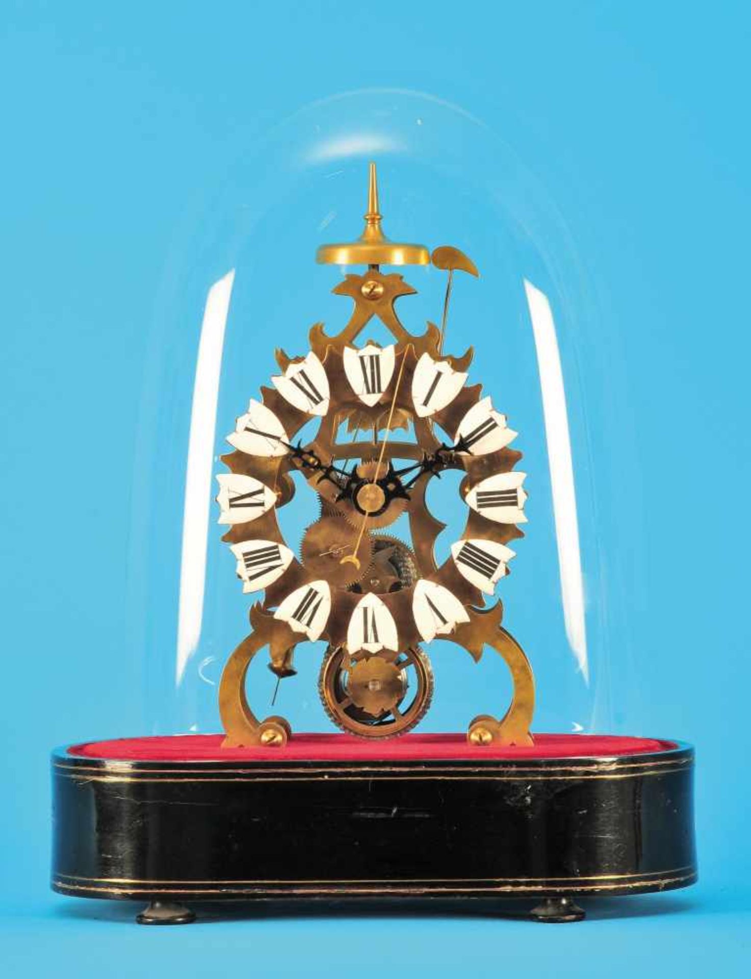 Sceleton clock with glas case with spindle movementSkelettuhr unter Glassturz mit Spindelgang,