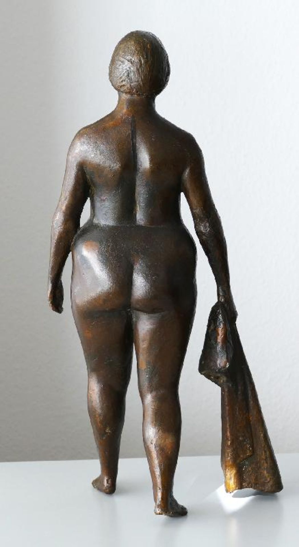 Lichtenfeld, Gerhard (Halle/Saale 1921 - 1978 Halle/Saale)(Akt mit Tuch)Bronze, vermutlich 1960er - Image 5 of 5