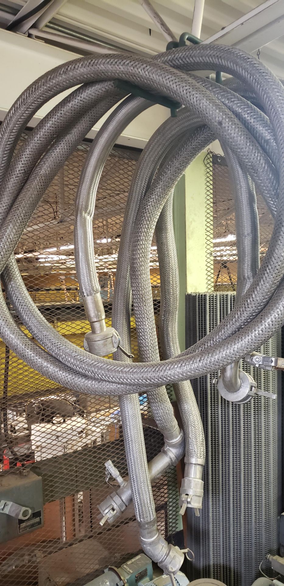 Stainless Steel braided hoses - Image 2 of 3