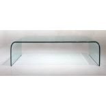 Fiam, curved glass coffee table. H cm 36 x70x130