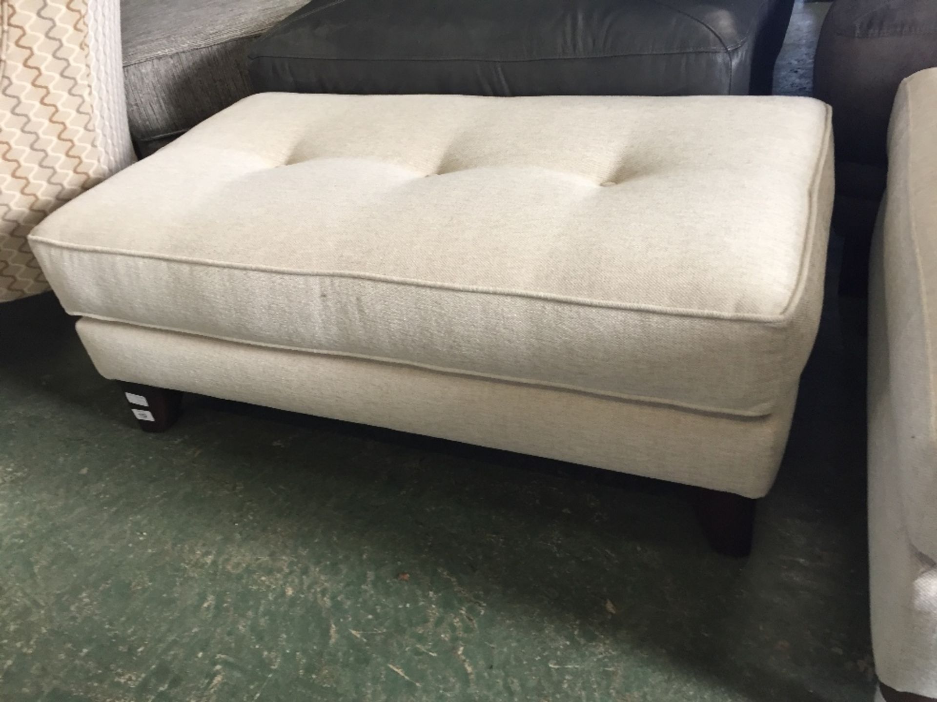 BEIGE RECTANGLE LARGE FOOTSTOOL (TROO1500-TLC-3525