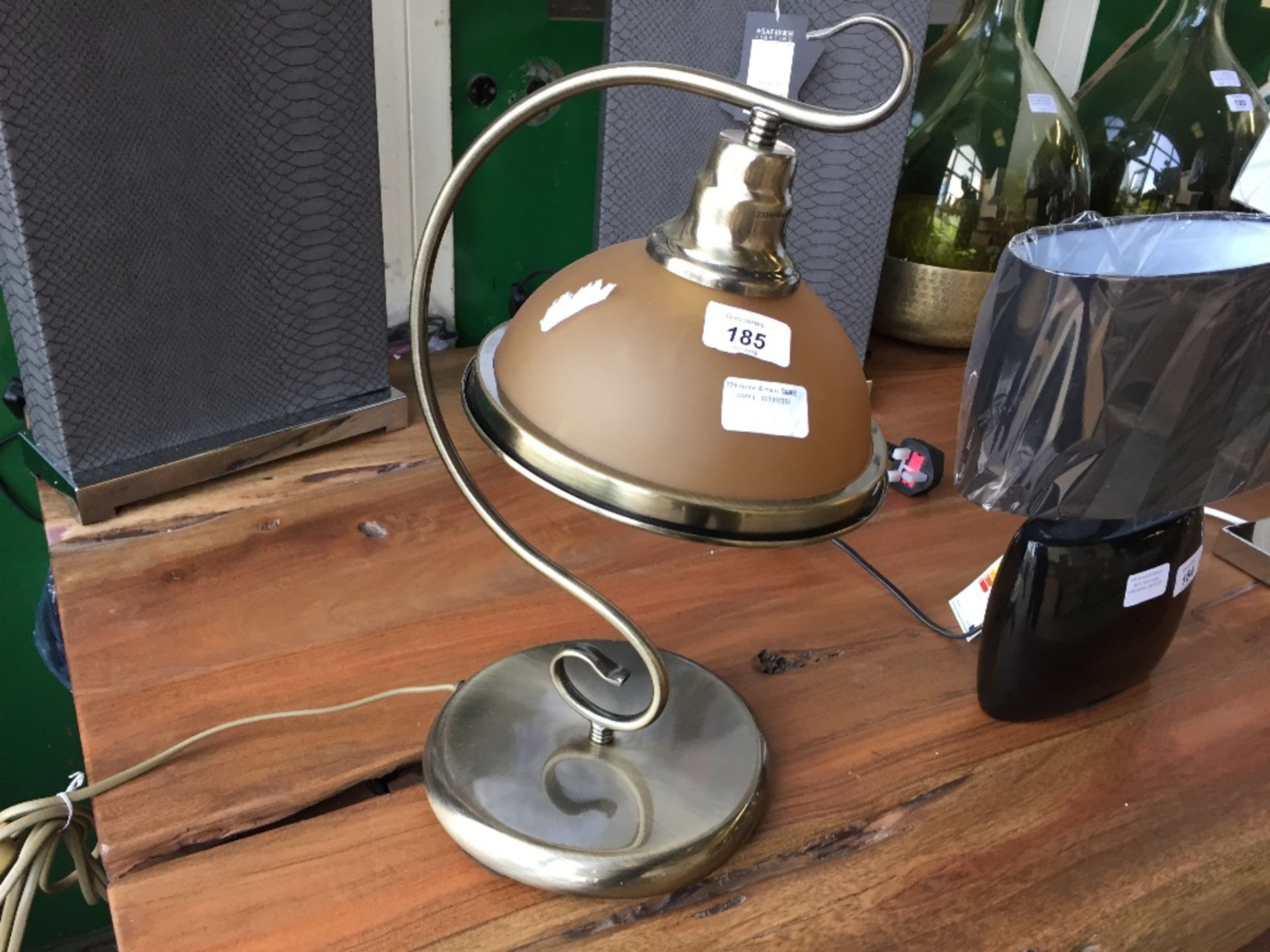 Home & HausFLOOR LAMP (HEAVY DAMAGE) ( - 10339/15)