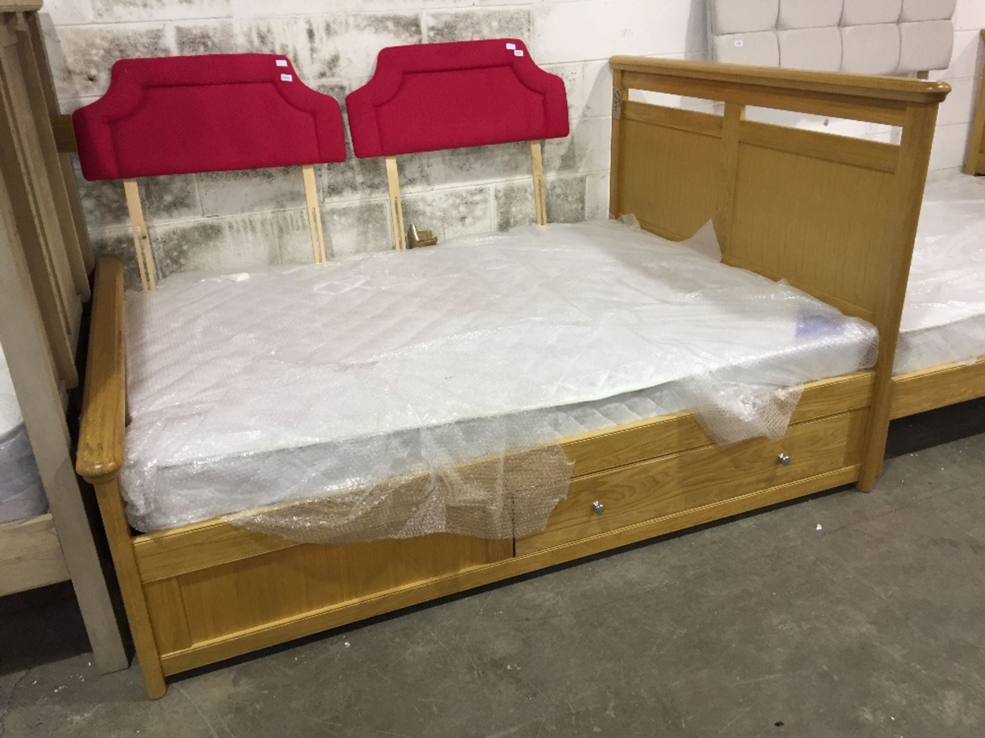 OAK KING SIZE BED FRAME WITH DRAWERS AND MATTRESS