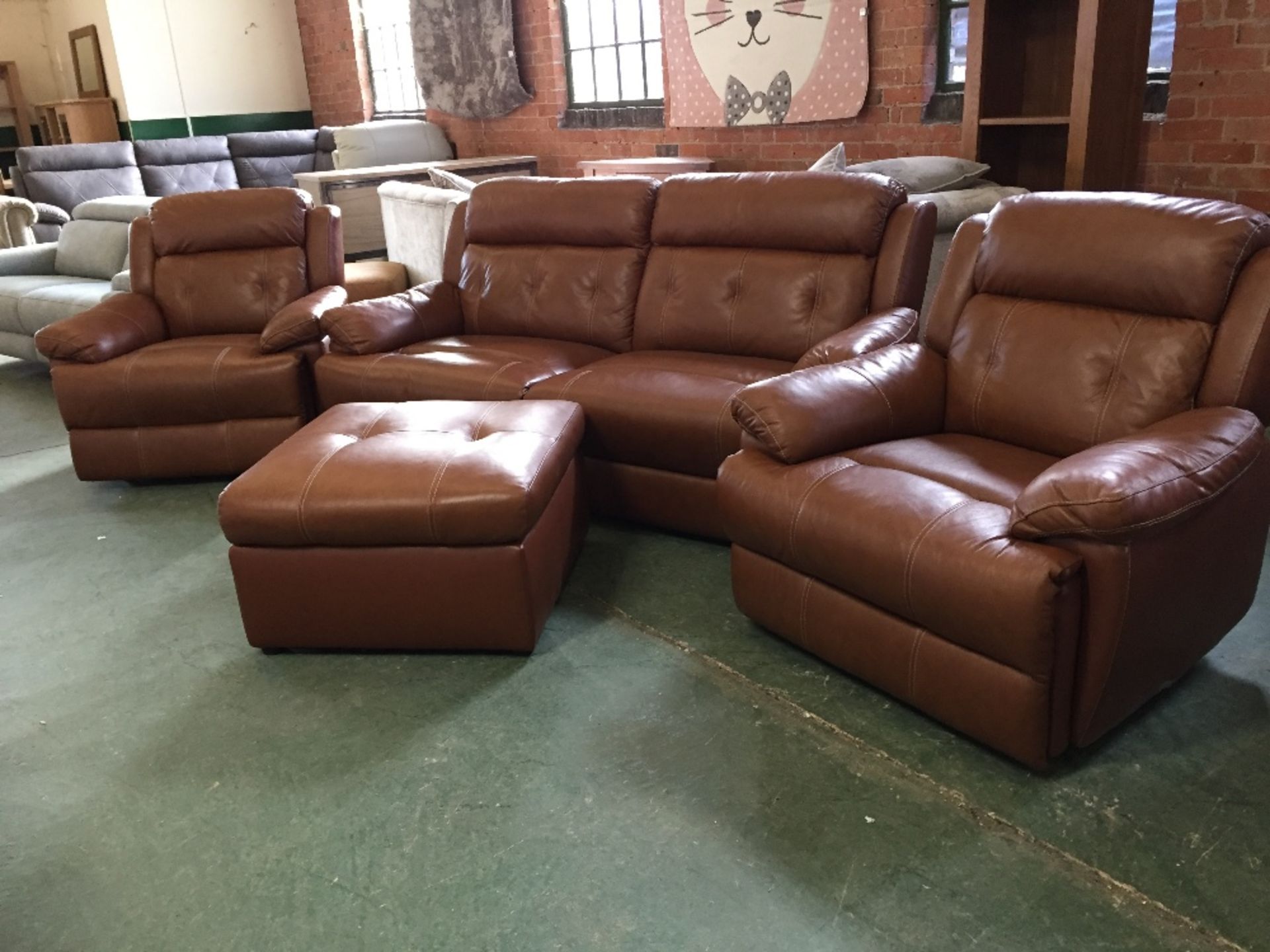 BROWN LEATHER WITH WHITE STITCHING ELECTRIC RECLIN