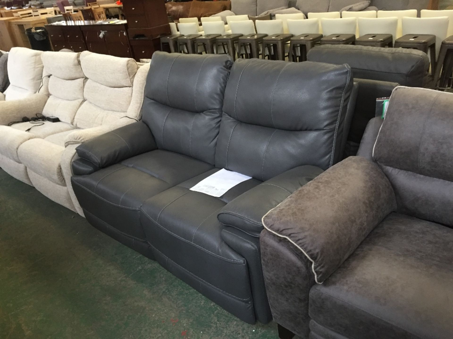 GREY LEATHER MANUAL RECLINING 2 SEATER SOFA (39-2)