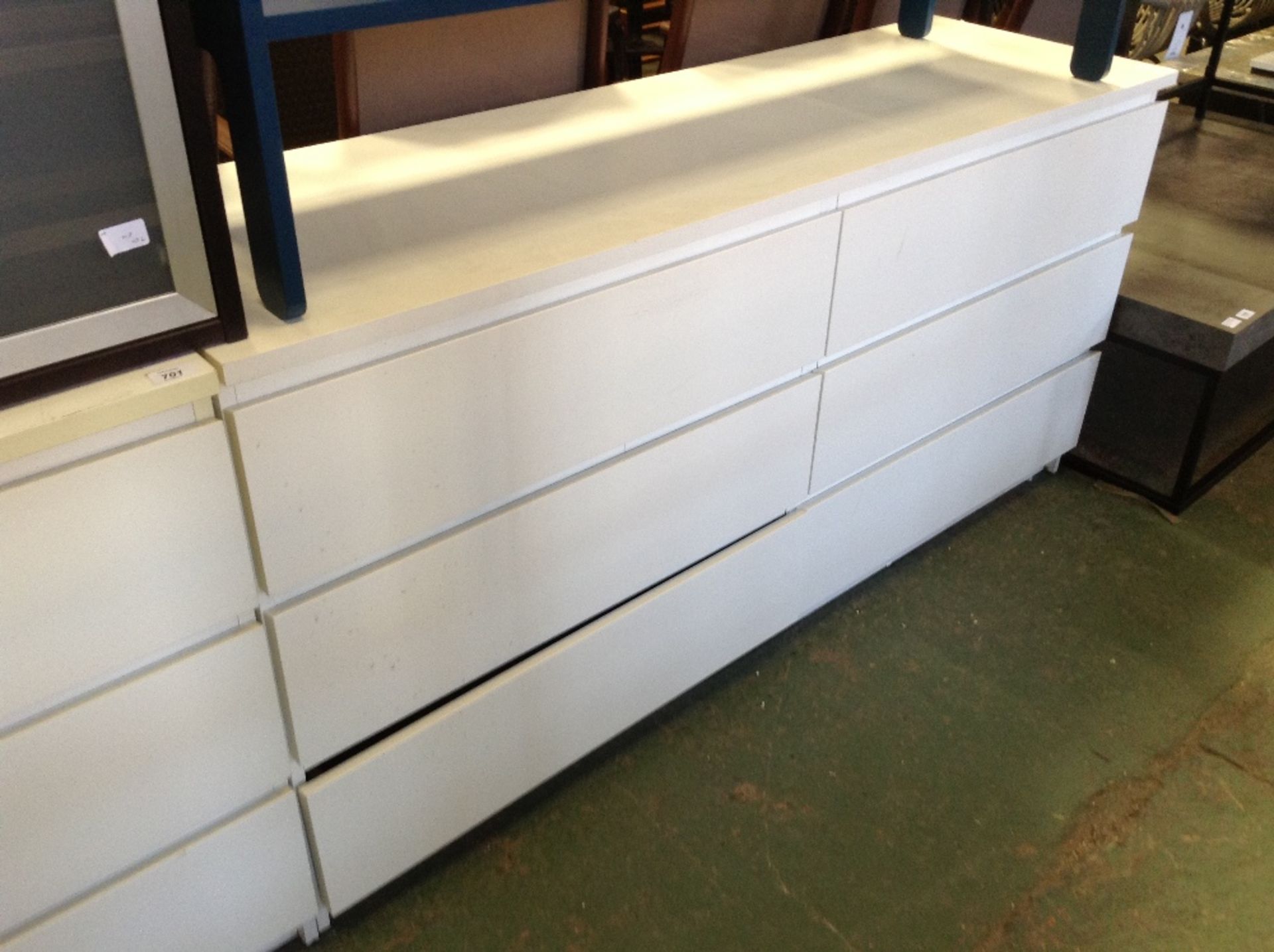 WHITE 6 DRAWER CHEST