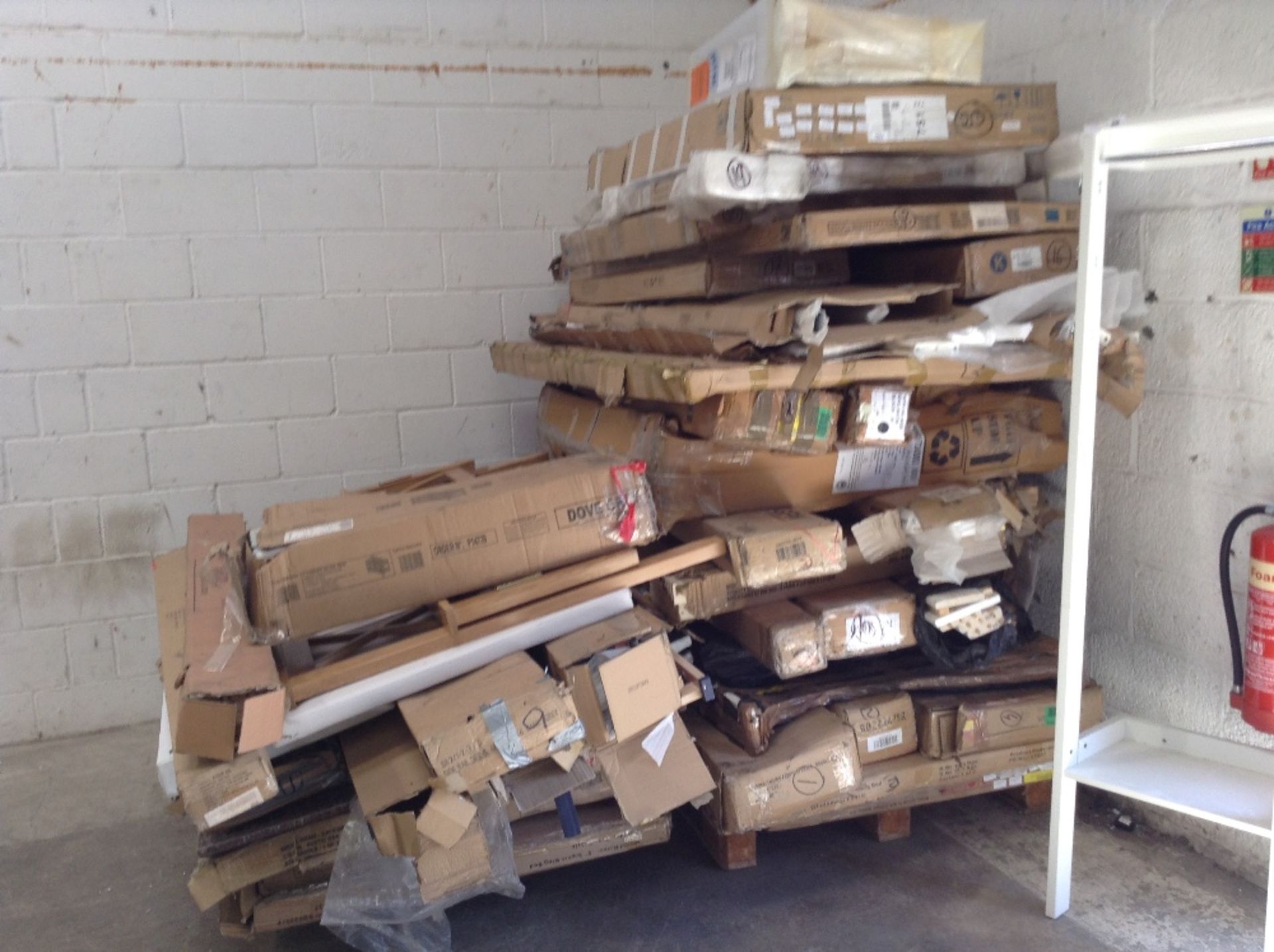 Pallet Of Beds (N/A -7993/7) (HEME7743 -7993/4) (L