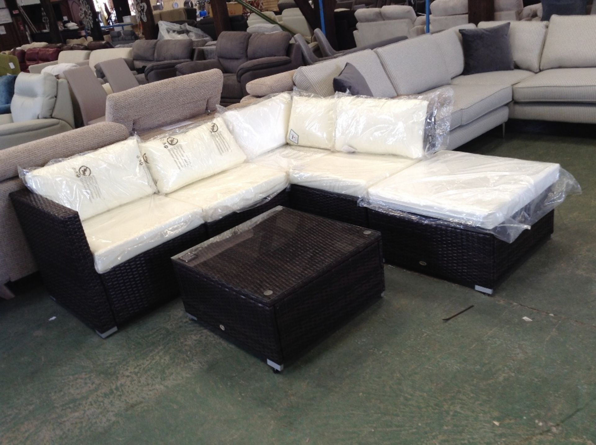 Sol 72 Outdoor Gerardi 6 Seater Rattan Sofa Set (SBKI1008 - 12435/8)