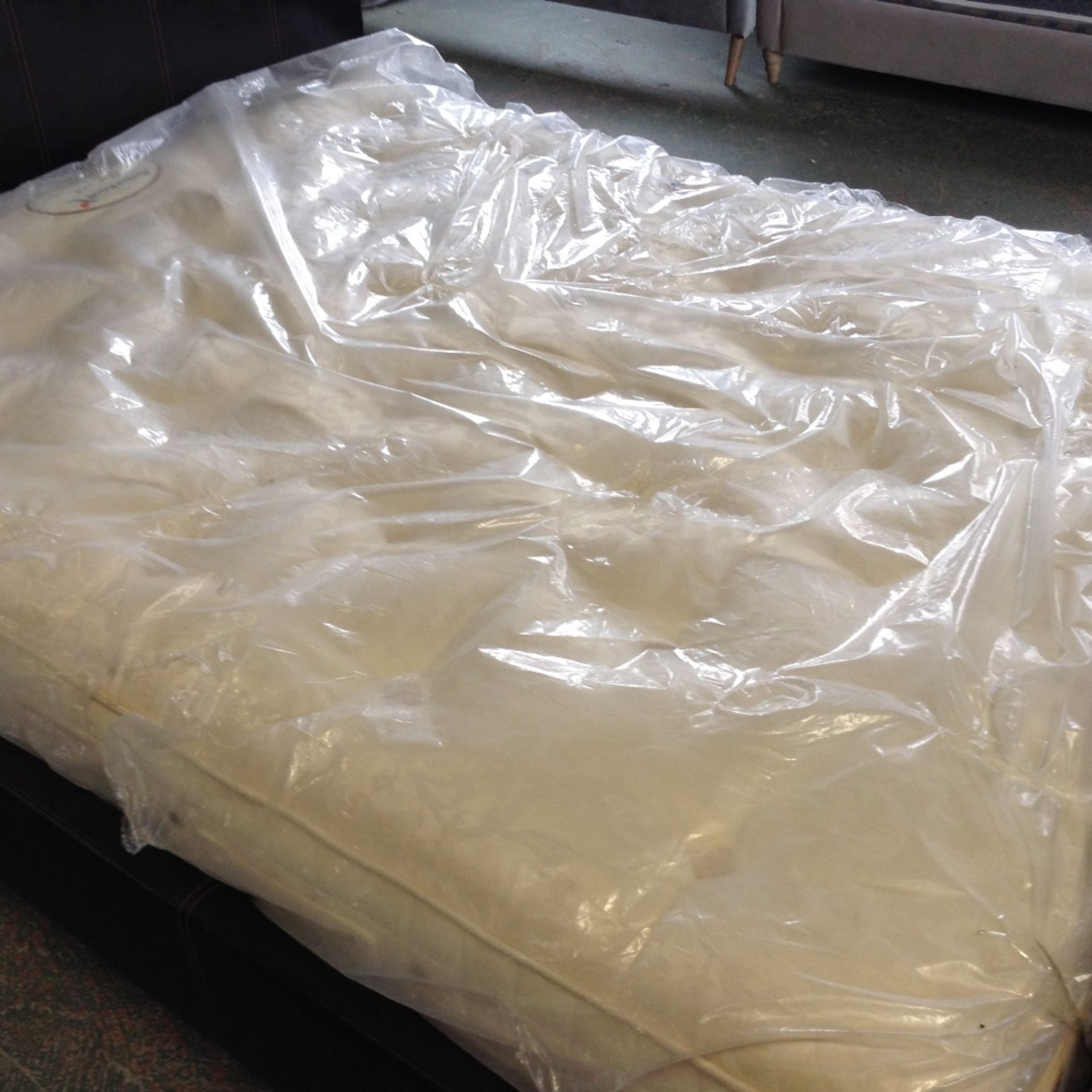 KING SIZE POCKET SPRUNG MATTRESS