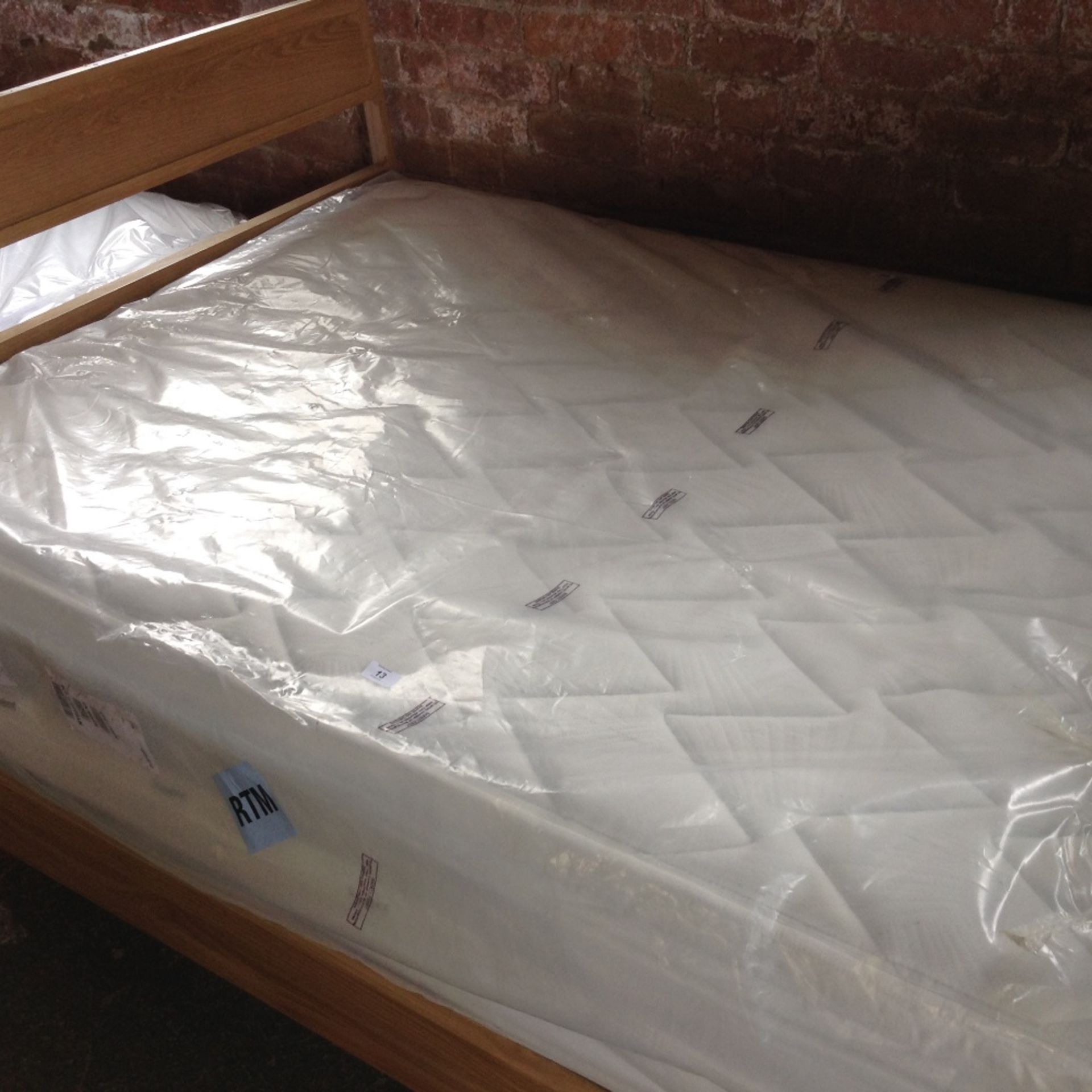 DOUBLE SENSA FOAM PILLOW TOP MATTRESS