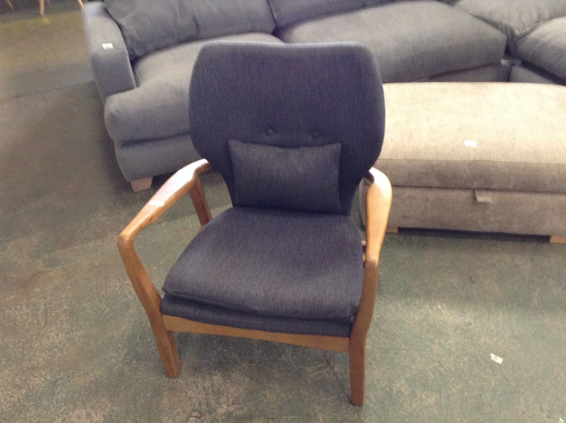 Brick & Barrow Droz Armchair (UNRC1015 - 12611/4)