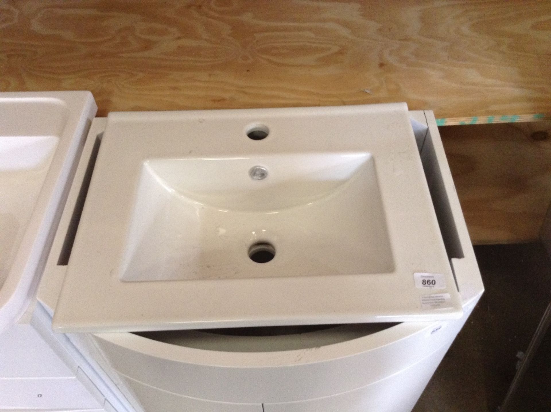 Premier Athena 605mm sink (REQ3317 - 12031/7)