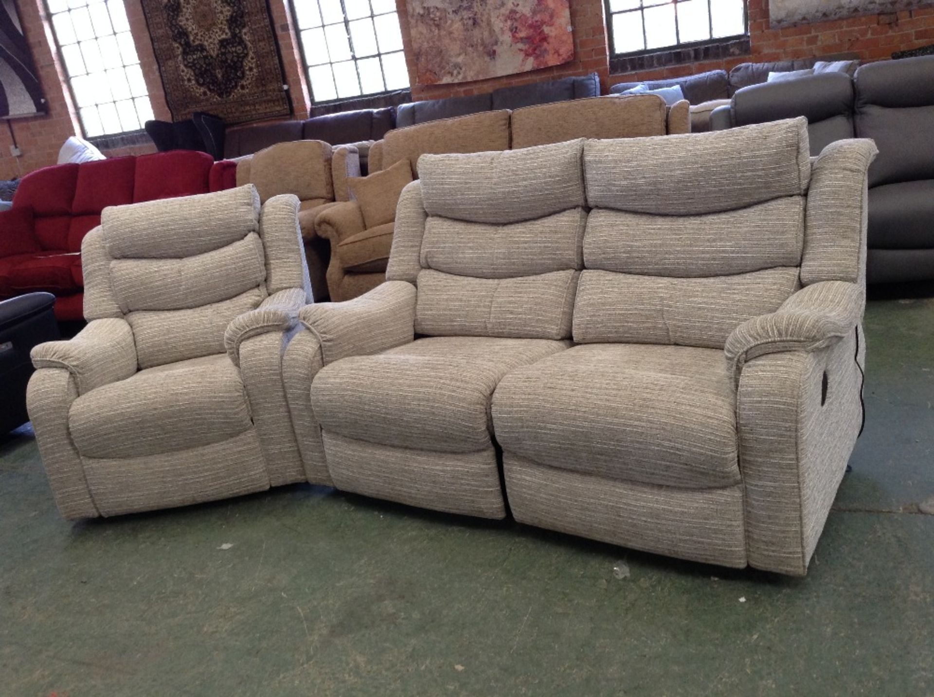 BISCUIT PATTERNED HIGH BACK ELECTRIC RECLINING 2 S