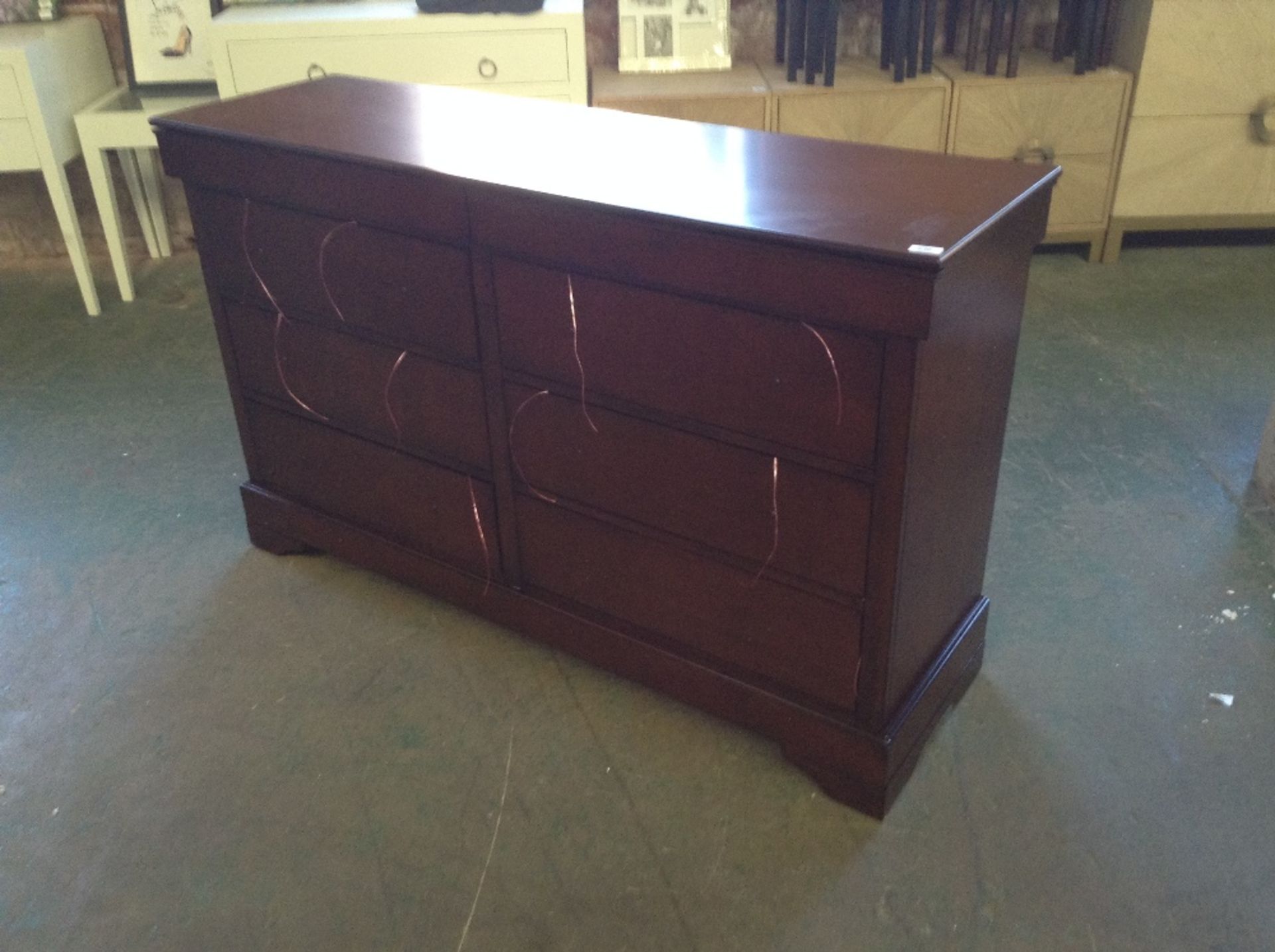 MAHOGANY 8 DRAWER CHEST