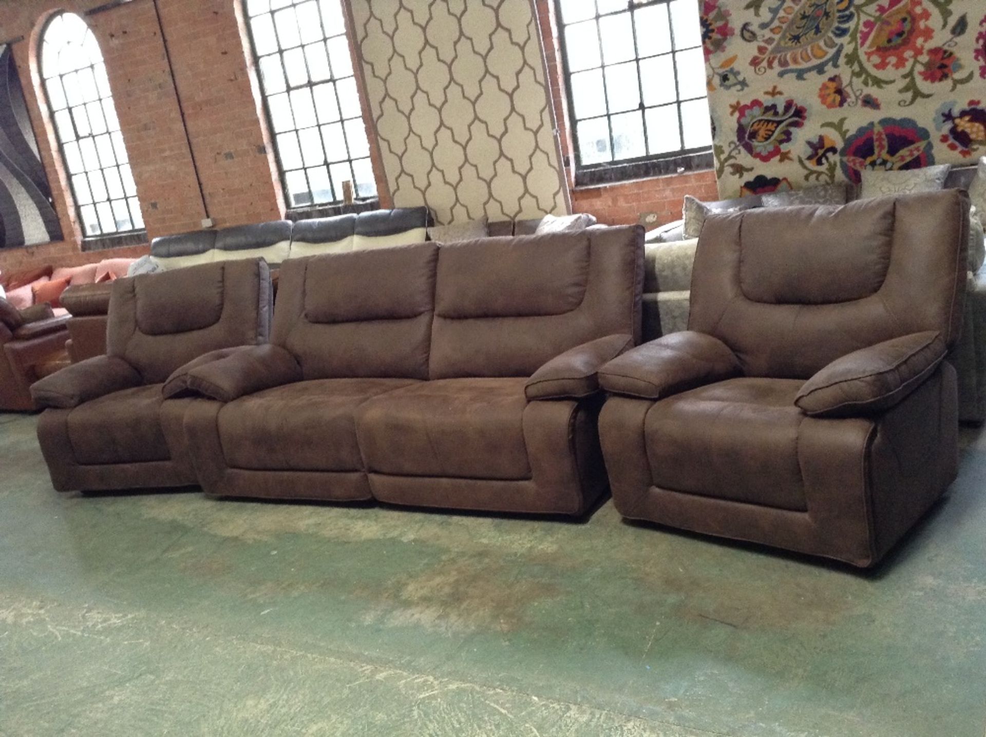 BROWN SADDLE ELECTRIC RECLINING 3 SEATER SOFA AND