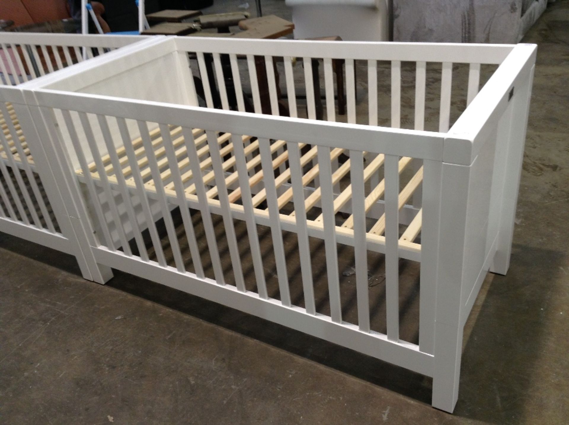 WHITE COT