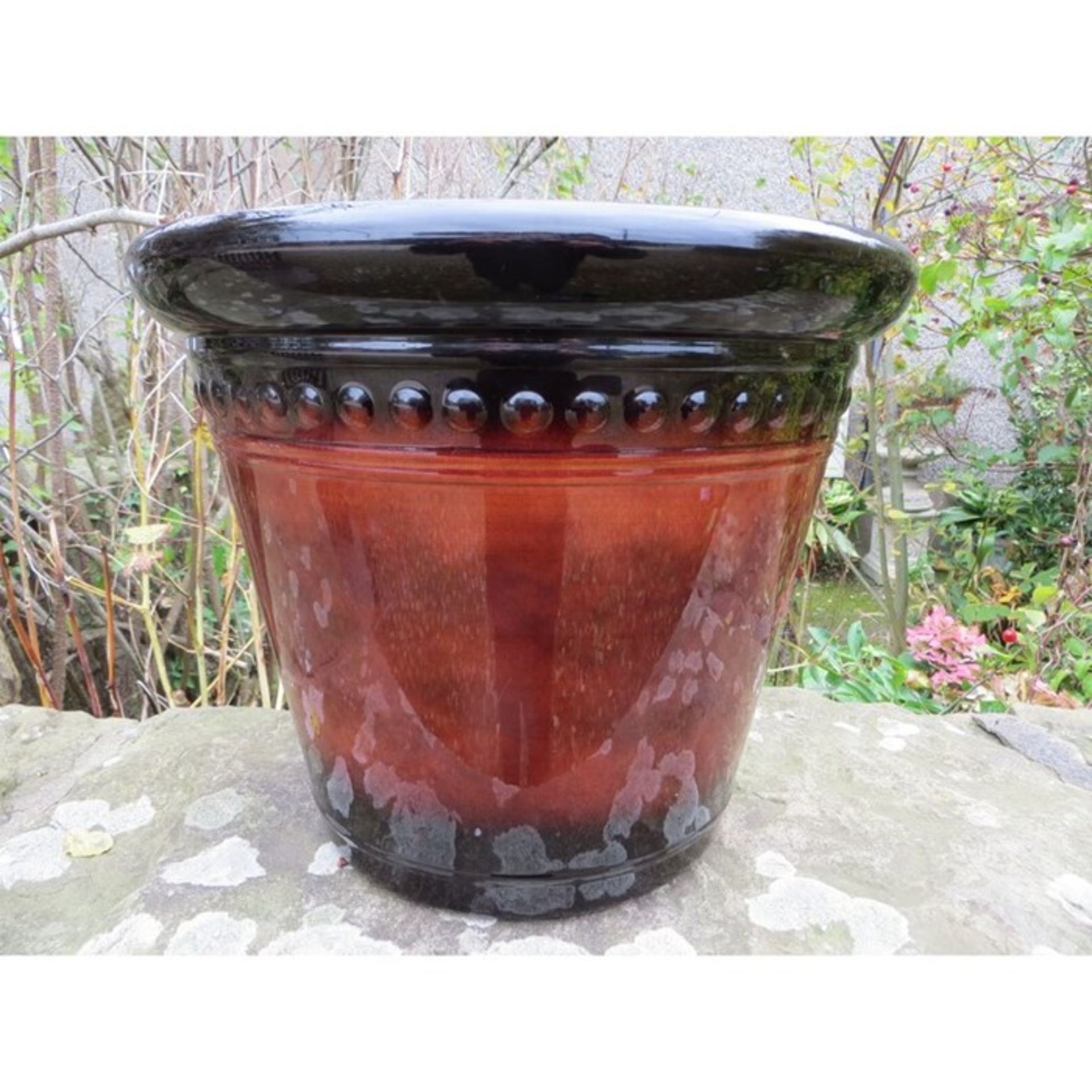 Sol 72 Outdoor Portage Plant Pot (mahogany) (STNE1008 - 14794/29) 1I