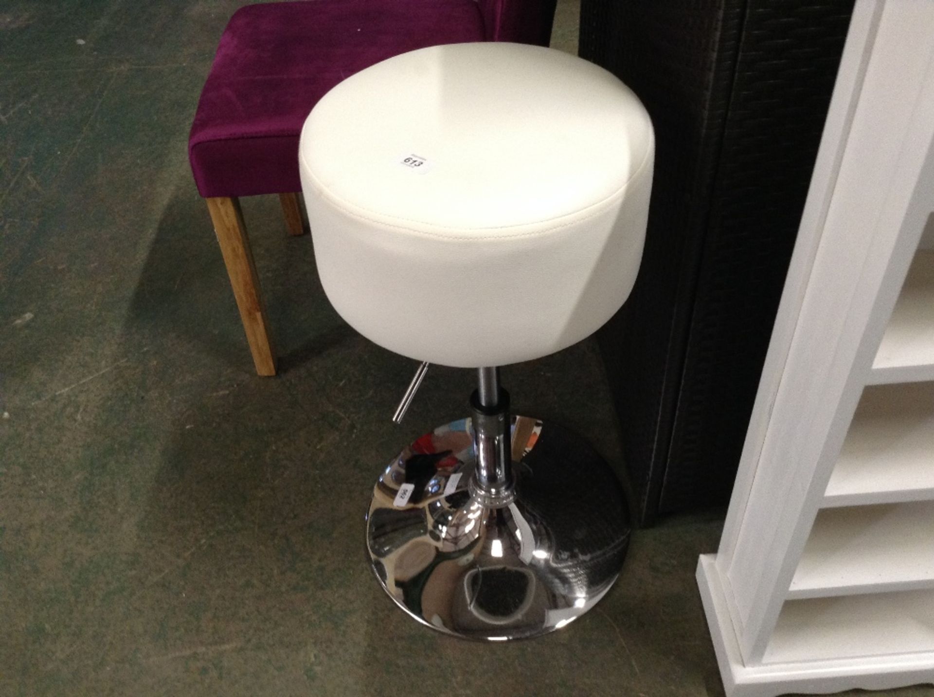 Brayden Studio Fontanez Bar Stool ( - 15005/1)