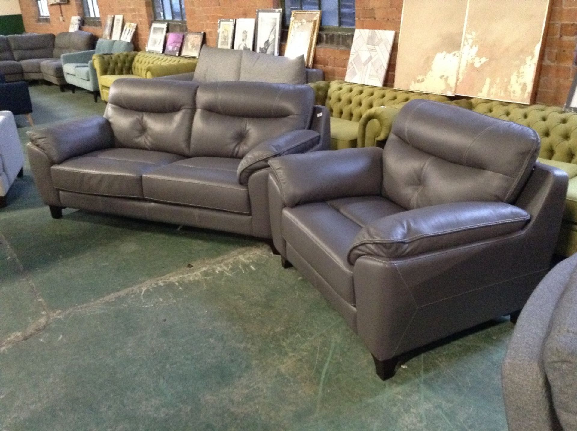 GREY LEATHER 3 SEATER SOFA AND CHAIR (HH1-6)