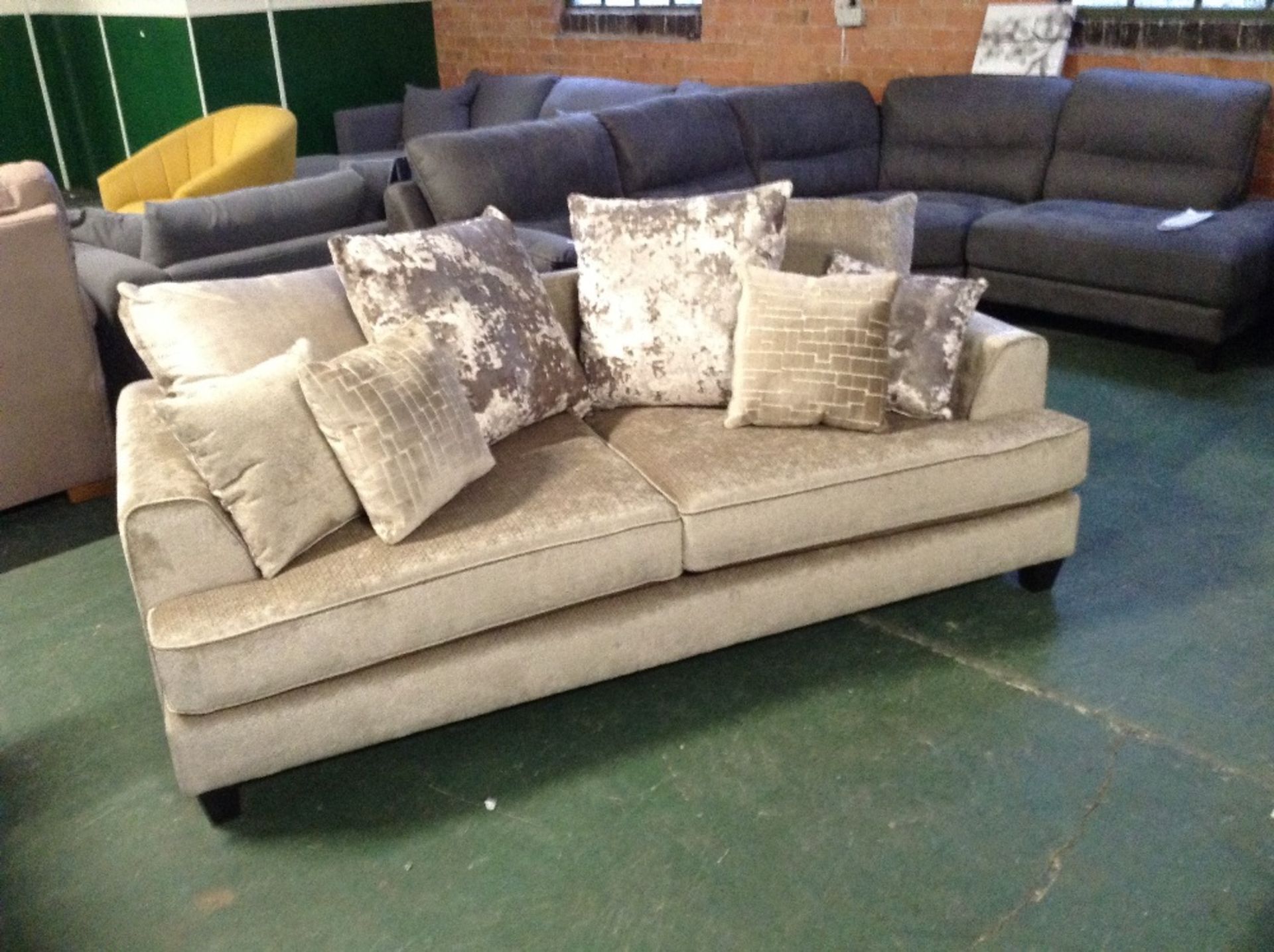 CHATSWORTH AVA MOSS 3 SEATER SOFA (CAV-117)