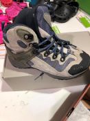 HI-Tec V-Lite Hiking Grey/Charcoal/Blue Walking Boots, Size: 4, RRP: £59.99. Collection Strictly