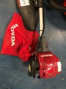 Honda UMK425E 4 Stroke Petrol Strimmer. Collection Strictly 09:30 to 18:30 - Wednesday 20 February