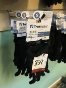 3no. Trek mates Ullscarf Gloves, Size: S, Combined RRP: £45.00. Collection Strictly 09:30 to 18:30 -