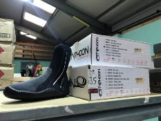 2no. Typhoon Surfmaster 6.5mm Zipped Boots, Sizes: XS and XXS with Boxes . Collection Strictly 09:30