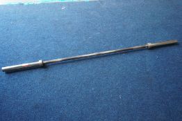 7' Weightlifting Bar as Lotted please Note: Collection is the responsibility of the purchaser,