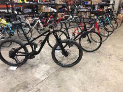 Unreserved Online Auction - Unused Trek Bikes, Cycling Clothing Accessories, Outdoor Clothing & Footwear & Mens Fashionwear