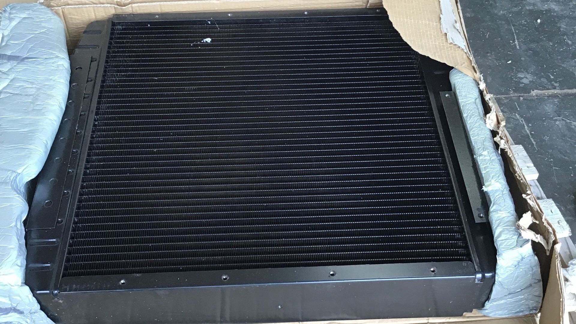 NEW RADIATOR FOR CASE IH TRACTORS