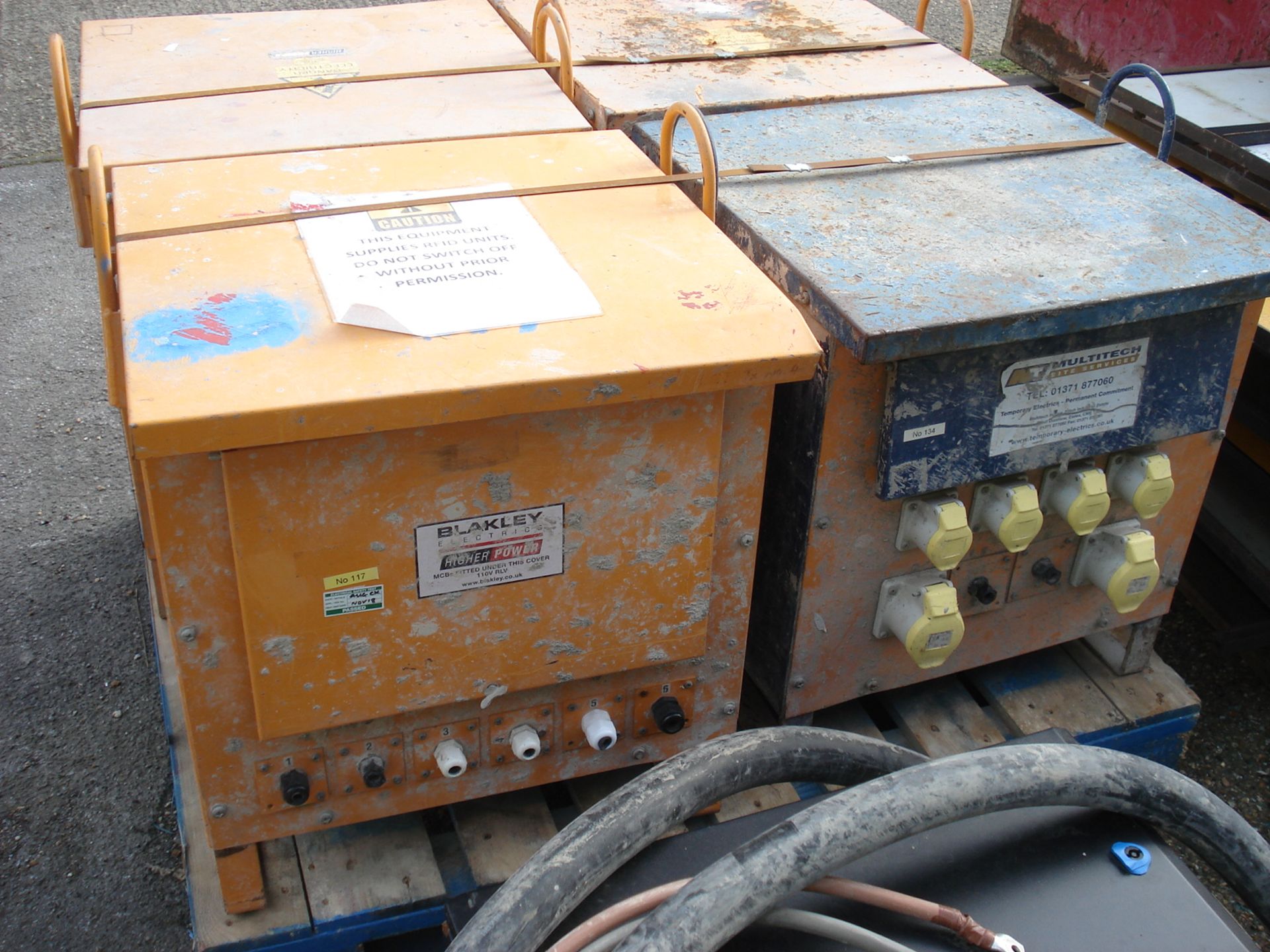 4 x Blakley Site Lighting Transformers - Image 2 of 2