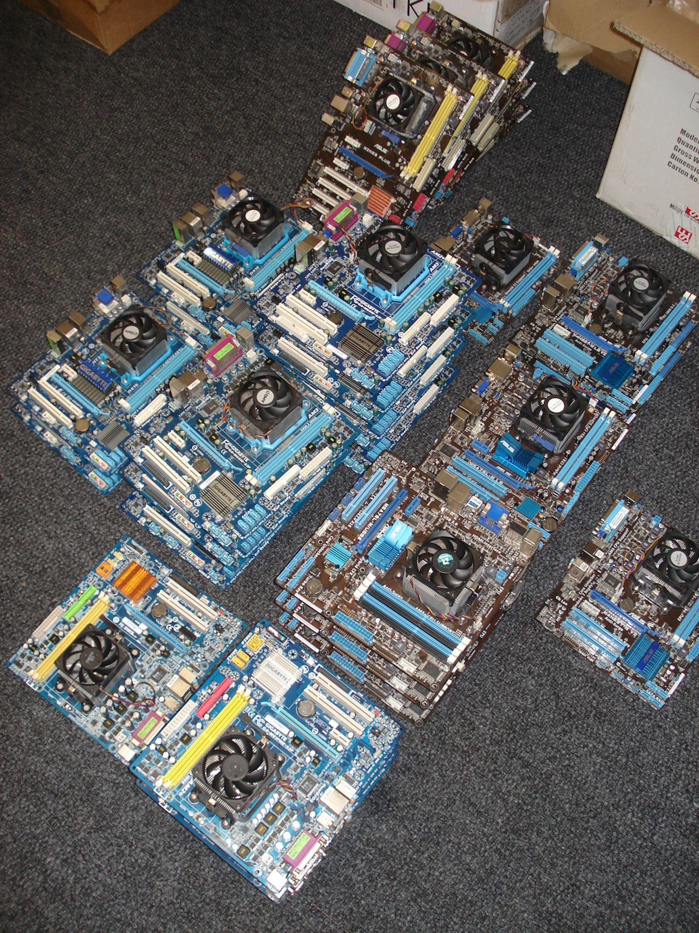 ASUS Boards - M4N68T-M LE V2 - QTY 2, M4N68T-M V2 - QTY 1, M5A7BL-M LE QTY 2, AM3 + CPU SUPPORT - - Image 2 of 12