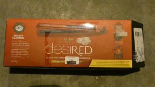 Boxed Nicky Clarke Desired Red Edition Hair Straightening Set RRP £100 (Customer Return)