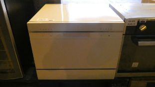 UBDWMT Counter Top Dishwasher In White RRP £150 (Customer Return)