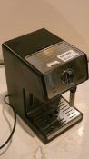 Delonghi Cappuccino Coffee Maker RRP £90 (Customer Return)