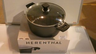 Boxed Herenthal 28cm Marble Casserole Dish RRP £100