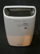 Unboxed Delonghi Tasciugo De-Humidifier RRP £120 (Customer Return)