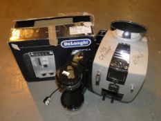 Lot to Contain 3 Assorted Coffee Machines by Julia and Delonghi (Unboxed Customer Returns)