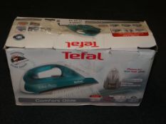 Boxed Tefal Comfort Glide Steam Iron RRP £45 (Customer Return)