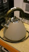 Morphy Richards 1.5L Grey Dome Kettle RRP 50 (Customer Return)