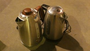 Lot to Contain 2 Assorted Morphy Richards and Tefal Cordless Jug Kettles Combined RRP £65 (