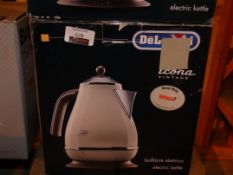 Boxed Delonghi Icona Rapid Boil Cordless Jug Kettle RRP £65