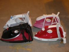 Lot to Contain 4 Assorted Braun, Morphy Richards and Tefal Steam Irons