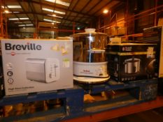 Lot to Contain 3 Assorted items to Include a Breville High Gloss 2 Slice Toaster, Tefal Food Steamer